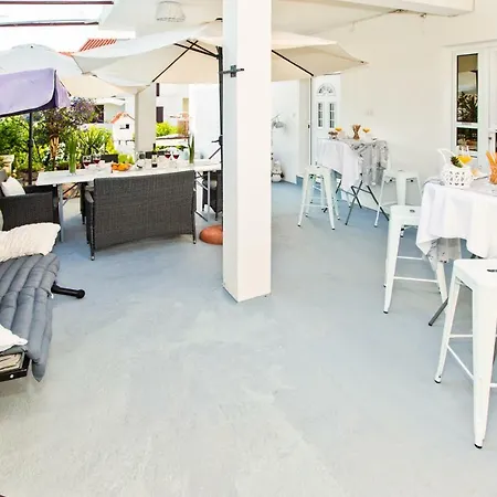 Apartment Ana Ii