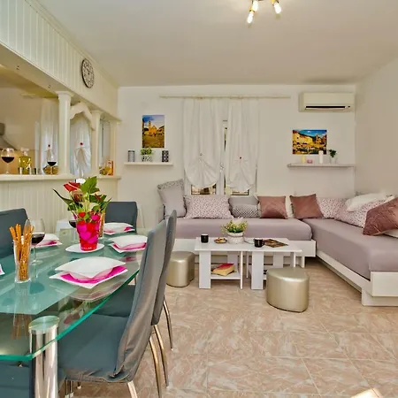 Ana Ii Apartment Hvar Town