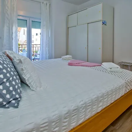 Apartment Ana Ii Hvar Town